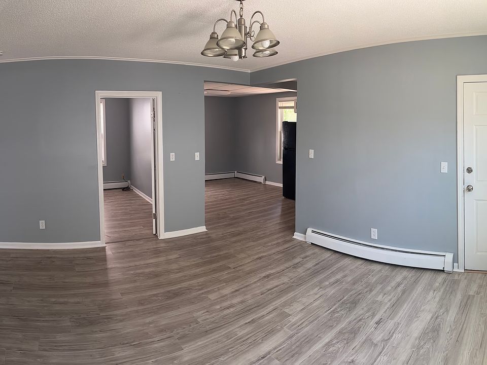 1st image of 654 3rd St #1