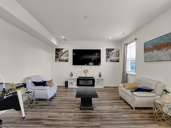 3rd image of 2945 Pointe Bay Road Unit 76
