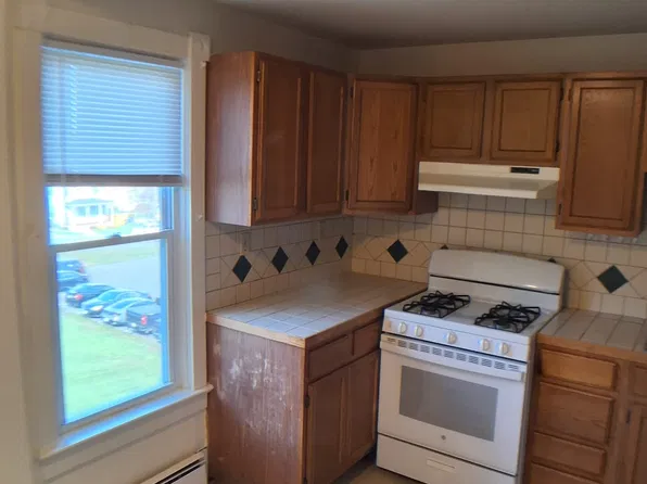 73 1st St, Walden, NY