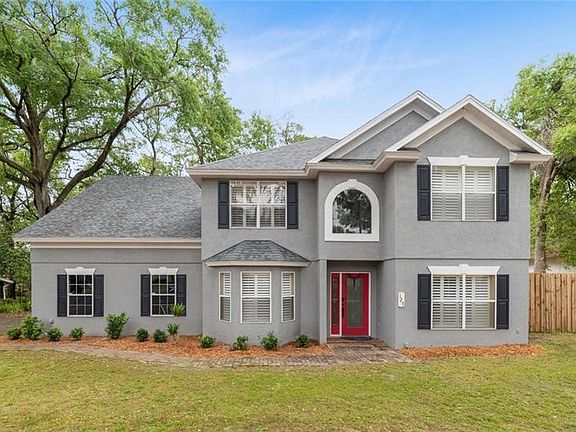 2nd image of 123 Kaywood Dr