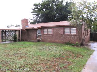 1010 W Grant St, Dimmitt, TX 79027