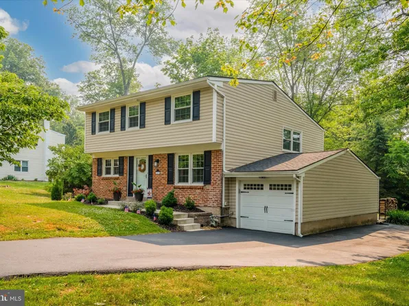 1478 Mauck Rd, Blue Bell, PA 19422