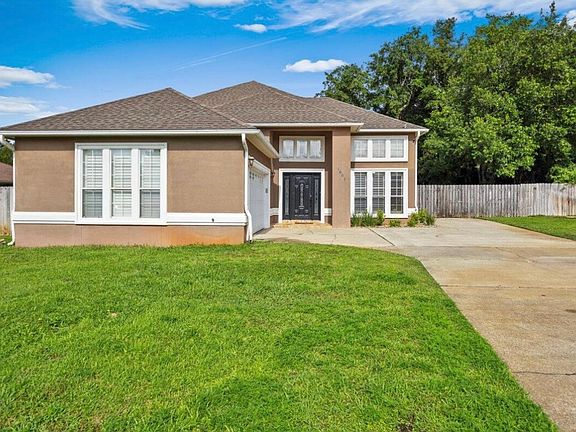 2nd image of 1805 Brooke Beach Dr