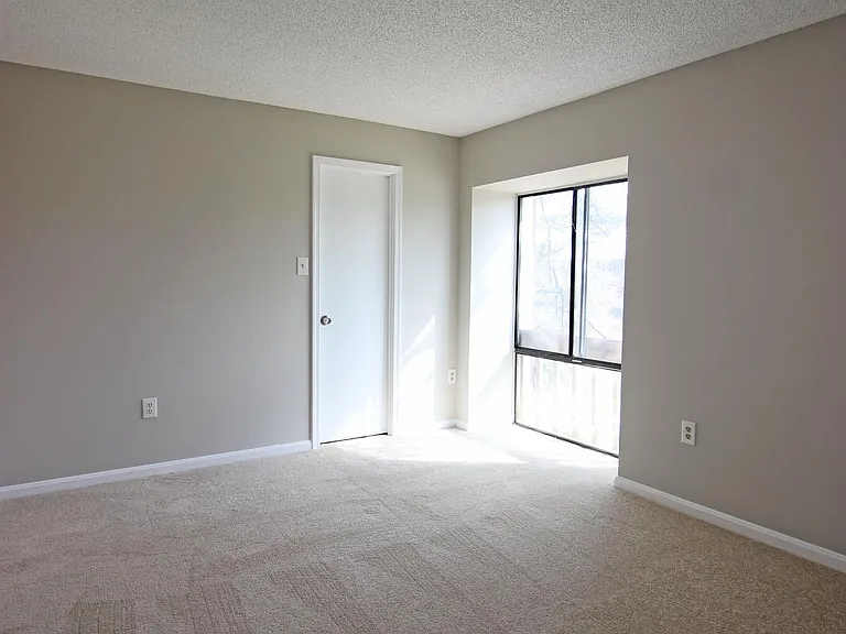10208 Bushman Dr #421 — Photo 14