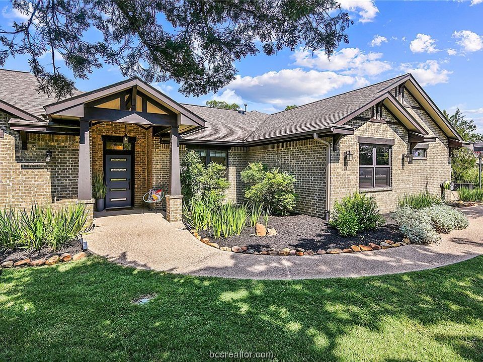 1st image of 11785 Spanish Oak Ct