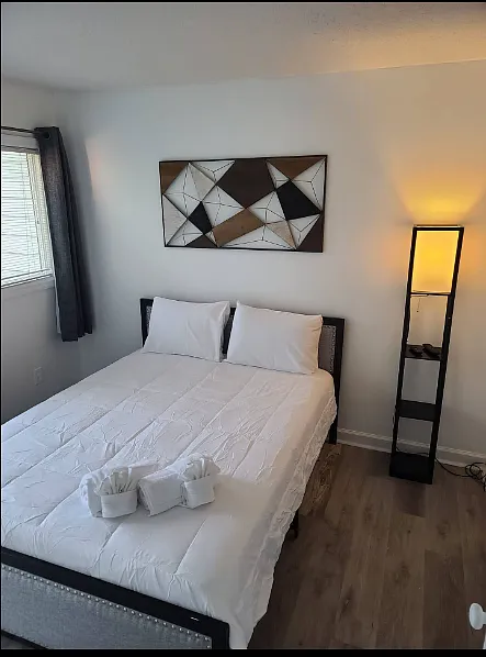 1 bed, 536 sqft, $1,300 — Photo 2