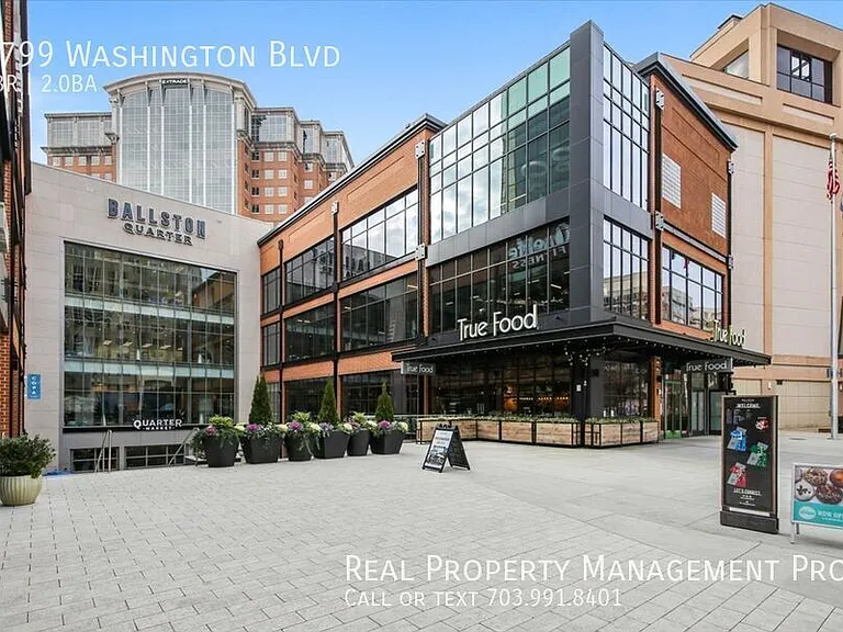 2799 Washington Blvd — Photo 31