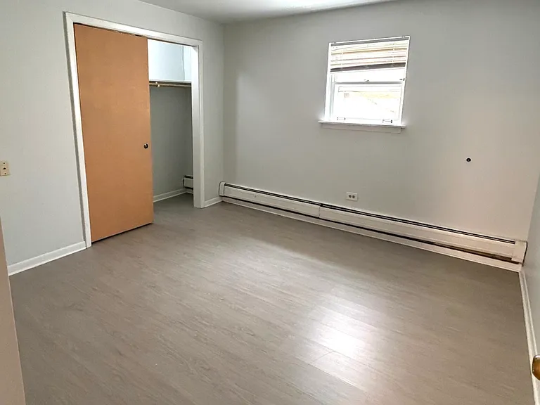 1617 N 35th Ave — Photo 9