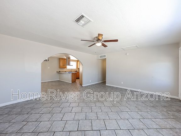 3rd image of 2921 N 53rd Ave