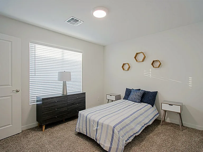Luxana Apartments — Photo 26