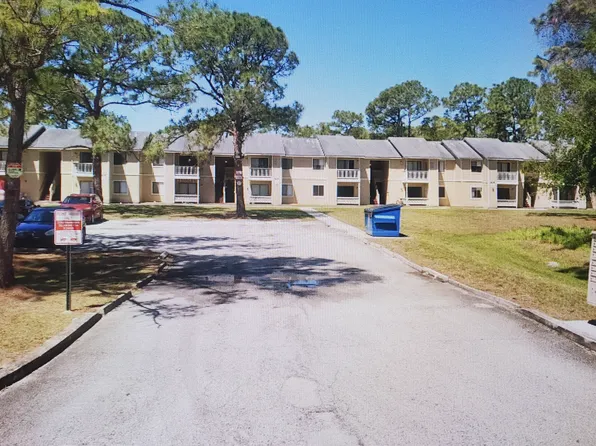 300 Mercury Ave SE APT 201, Palm Bay, FL 32909