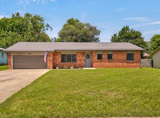 821 E Edgewood Street #821, Springfield, MO 65807
