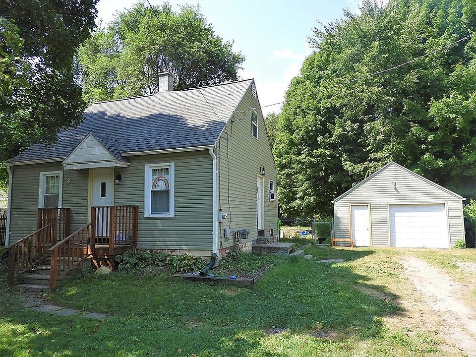 1st image of 1921 Steger Ave