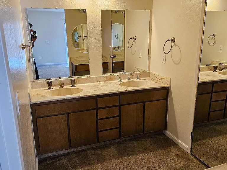 247 Fig Ct — Photo 11