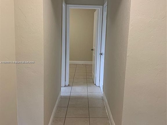 3rd image of 1420 NW 41st St Unit 1420