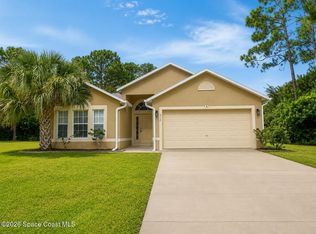 410 Birch Ave SW, Palm Bay, FL 32908