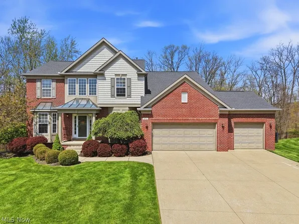 455 Cornell Dr, Broadview Heights, OH 44147