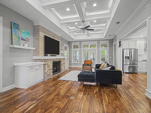 2nd image of 5705 Groveton Ct