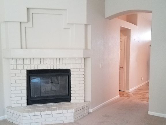 4th image of 396 Eagle Ln