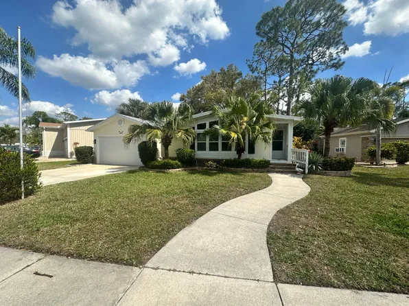 4118 Via Aragon, North Fort Myers, FL 33903