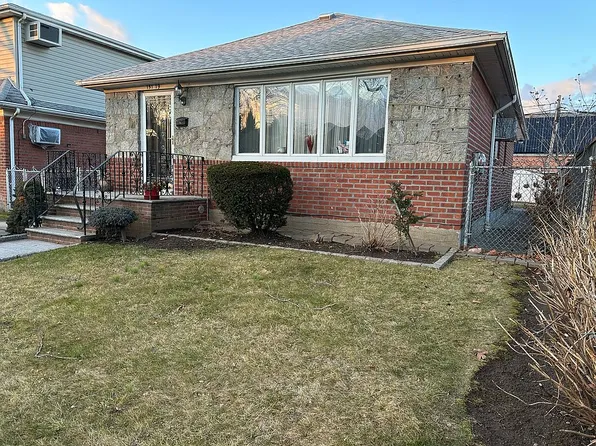 15119 24th Ave, Whitestone, NY 11357