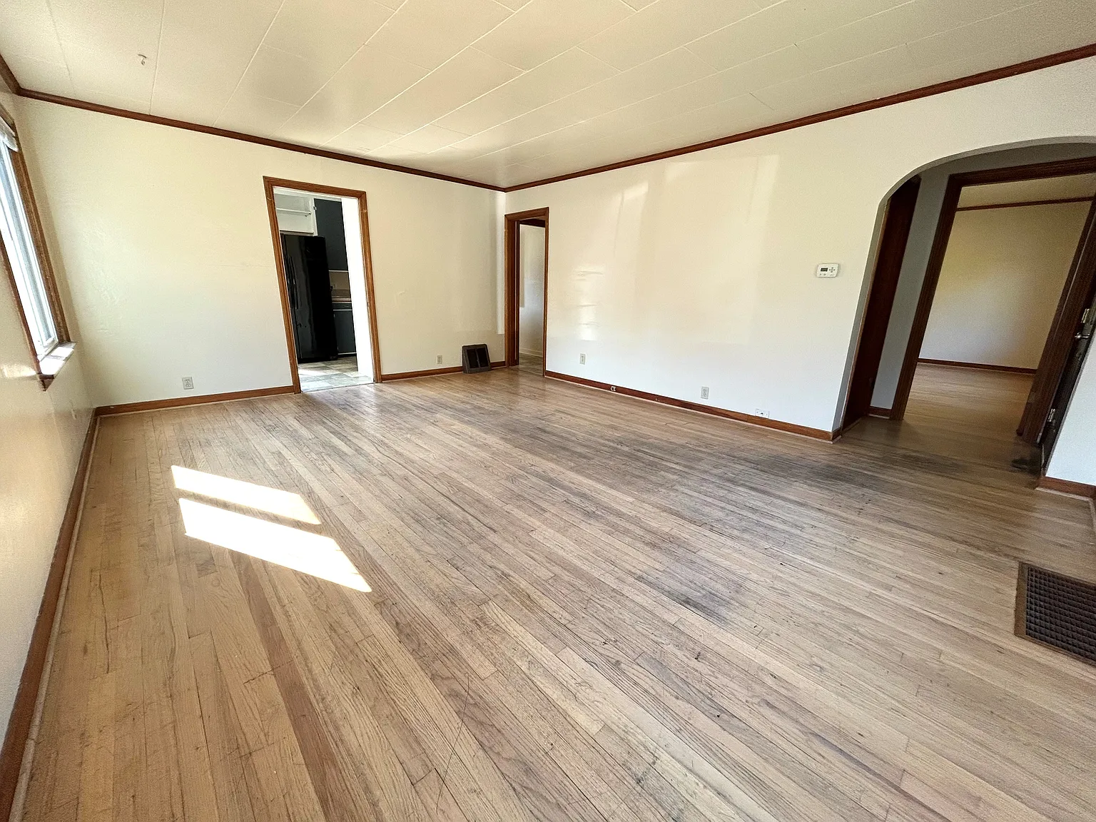 1131 Humboldt St — Photo 4
