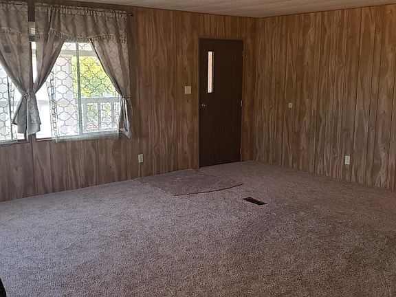 5th image of 3443 E Cochise Dr
