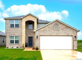 3417 Sky Pl, Seguin, TX 78155