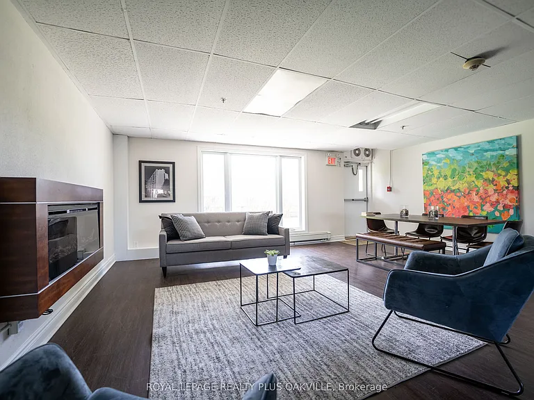 212 Kerr St #909 — Photo 9