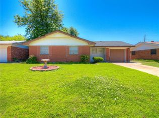 8300 NW 38th Ter, Bethany, OK 73008