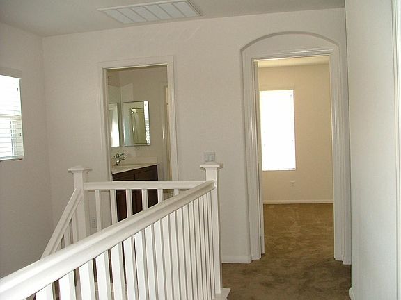 5th image of 4202 Willow Ct