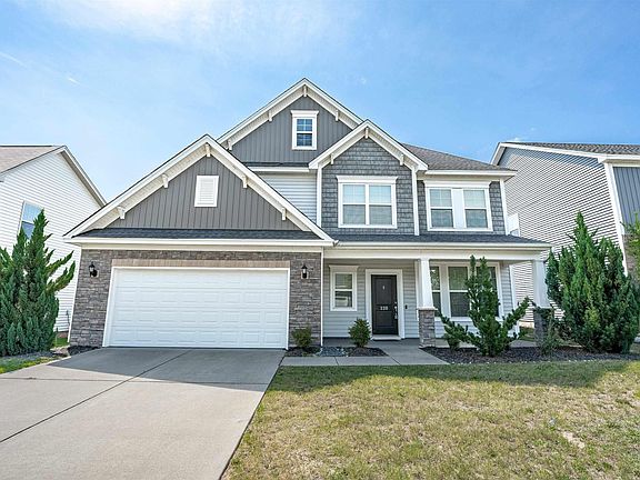4th image of 220 Liberty Ridge Dr
