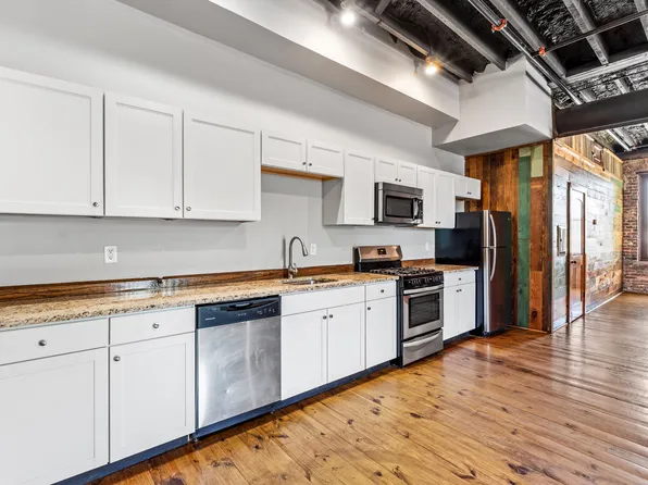 558-2D Saint Francis St, Mobile, AL 36602