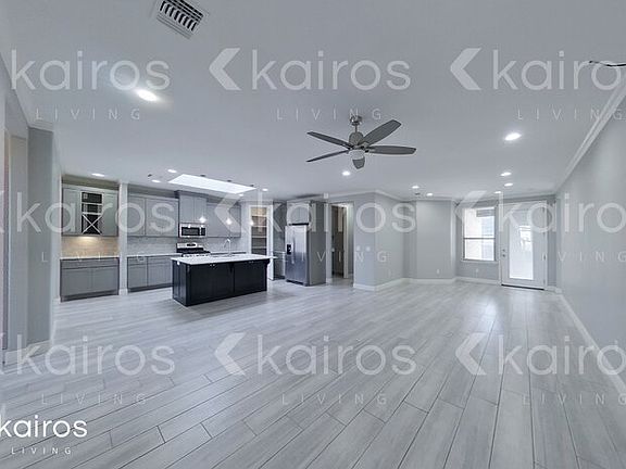 4th image of 9403 Kori Dr
