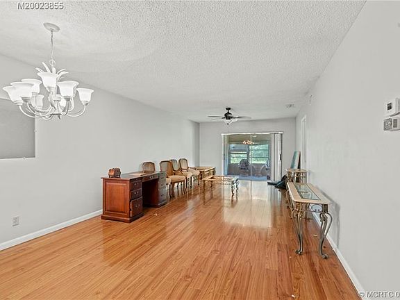 5th image of 1203 S Lakes End Dr APT B1
