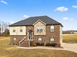 3439 Chapel Hill Rd, Clarksville, TN 37040