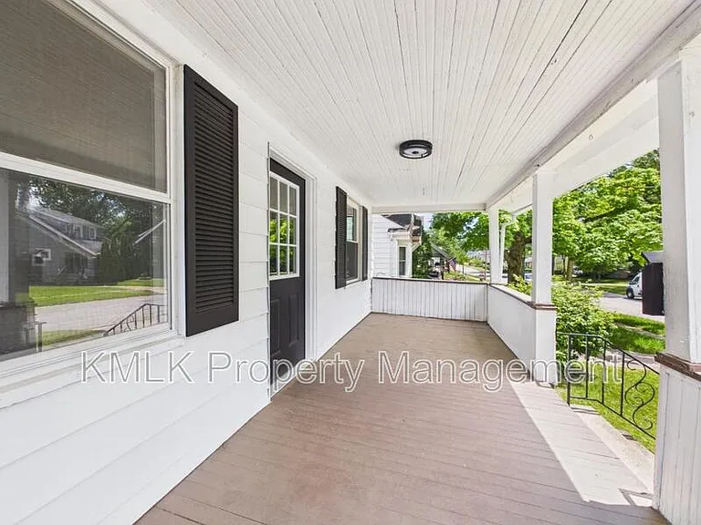 2899 Northland St — Photo 5