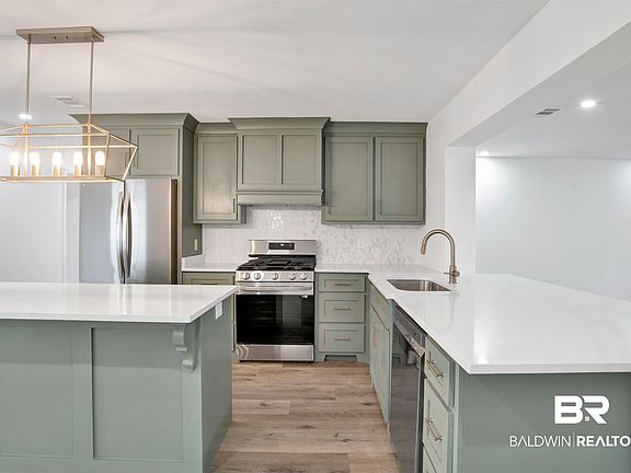 5th image of 215 Fig Ave