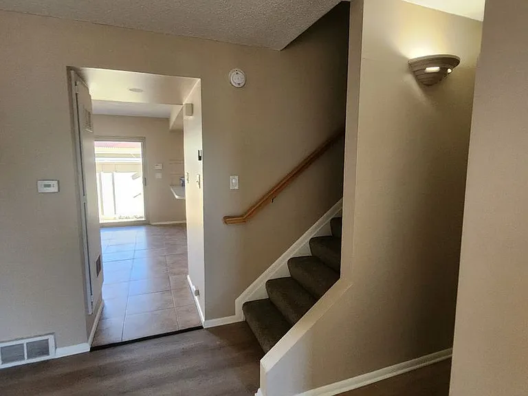 8712 Mariposa St — Photo 4