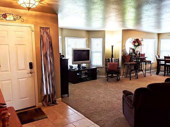 3rd image of 1166 Northridge Dr