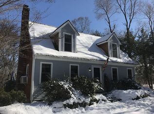 218 Thompson St, Middleboro, MA 02346