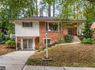 10410 Drumm Ave, Kensington, MD 20895