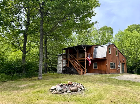 141 Parkman Road, Wellington, ME 04942