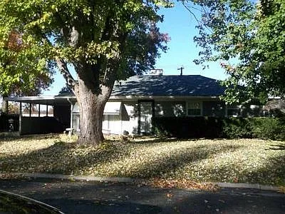23 Dale Allen Dr photo 1