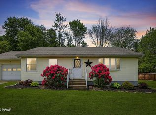 20 Rose Ln, Honesdale, PA 18431