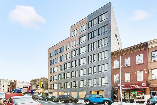 Rented by EXR | media 67