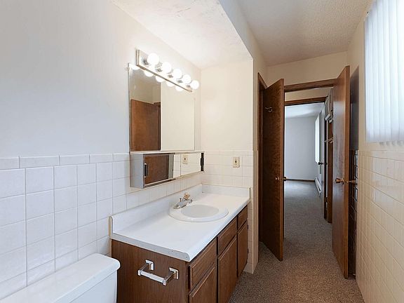 4th image of 731 S 12th St #1X1A