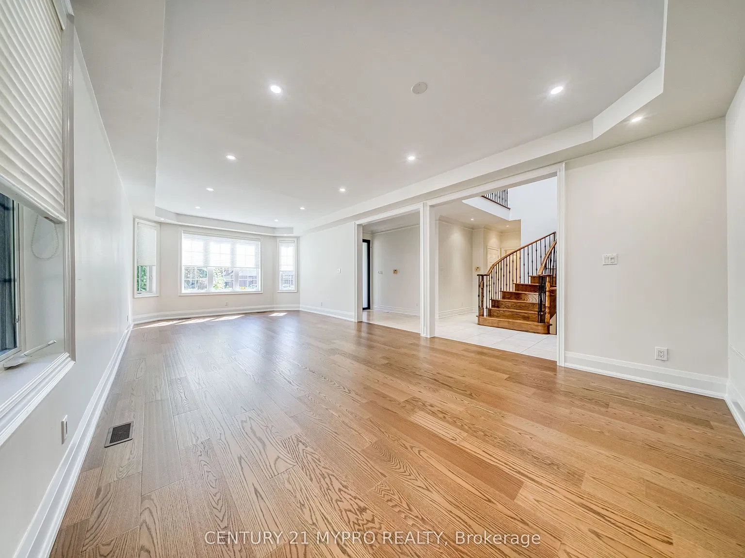 5 bed, $6,300 — Photo 4