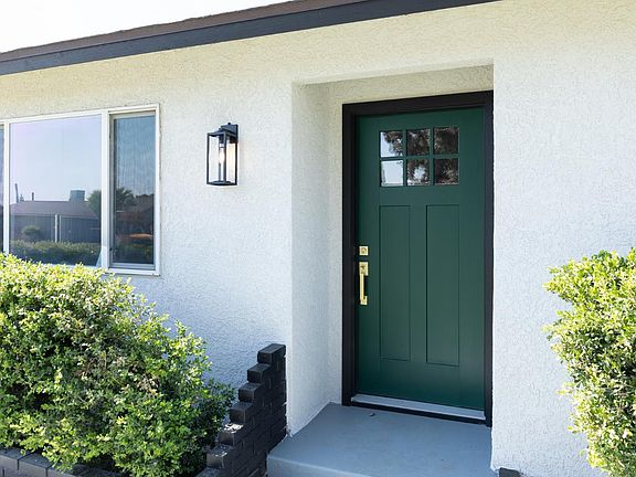 5th image of 1185 E Evening Glow Ave