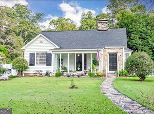 135 Grove Ln, Griffin, GA 30224